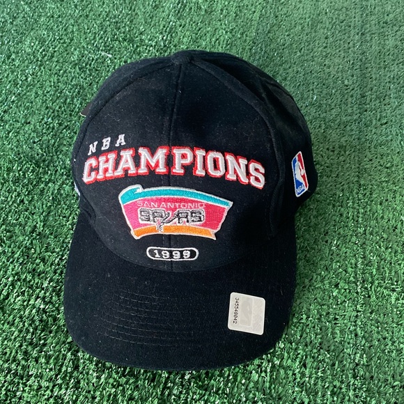 vintage 1999 DS San Antonio Spurs NBA Champions Puma Strapback Hat NWT Cap - Picture 9 of 11